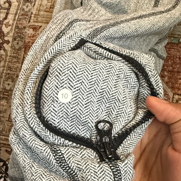 Lululemon Herringbone Define Jacket - Picture 4 of 4